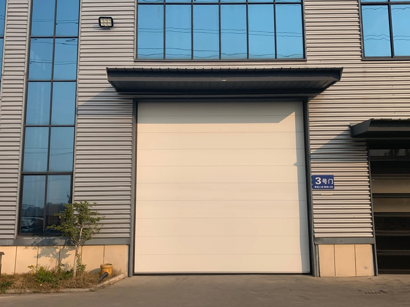 安必信工业门资阳服务站生产基地